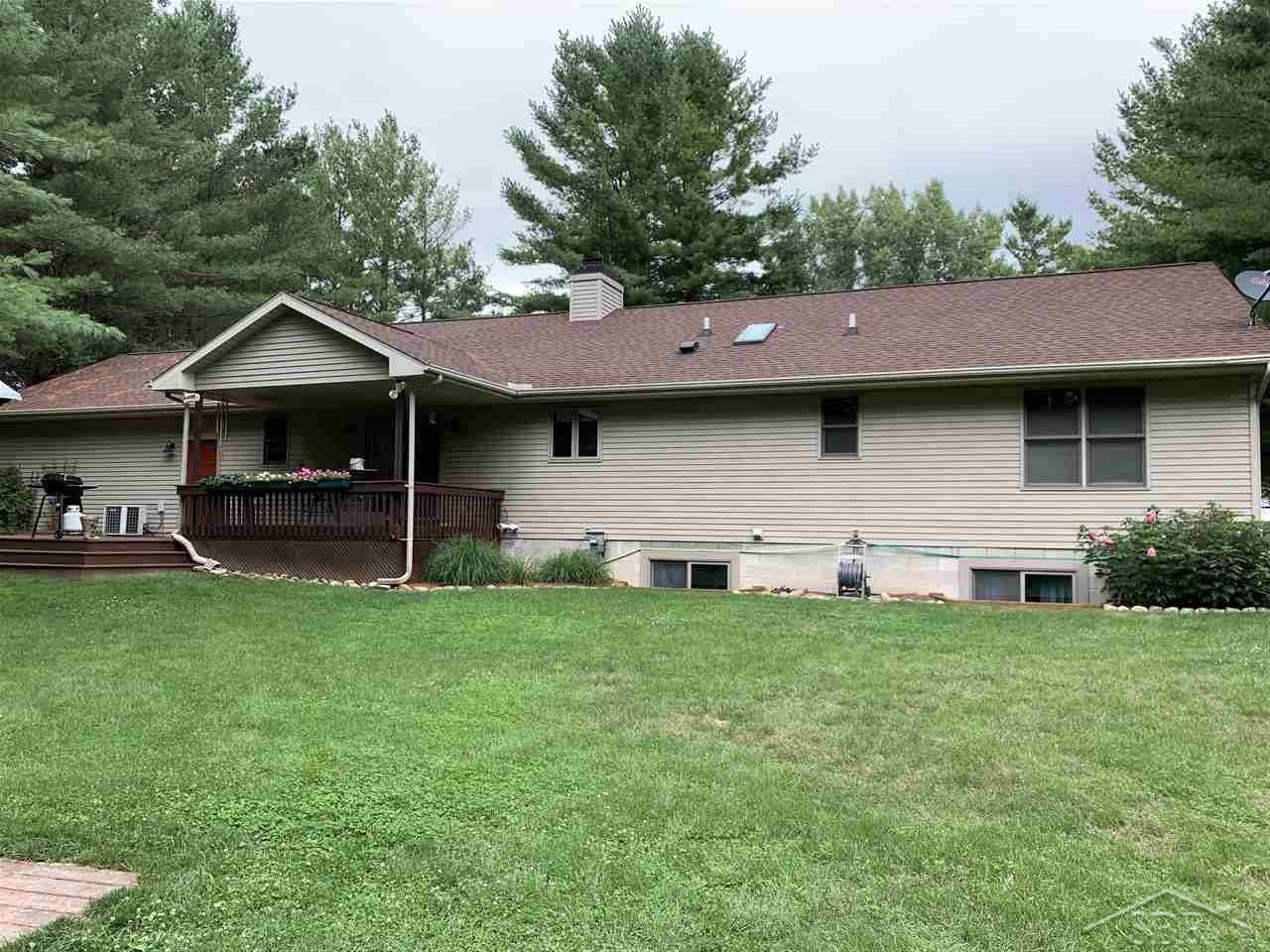 2648 East Shaffer Road Midland, MI 48642 - Photo 3 of 47