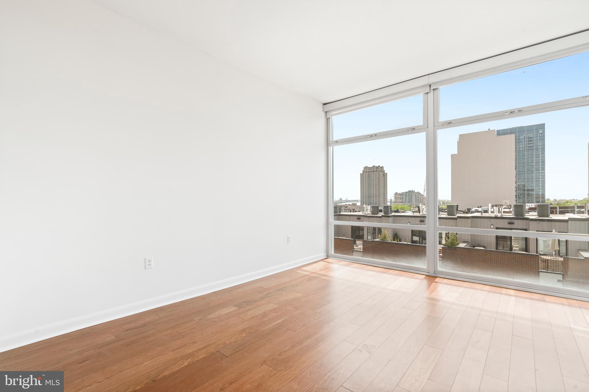 22 South Front Street, Unit 603 Philadelphia, PA 19106 - Photo 27 of 44