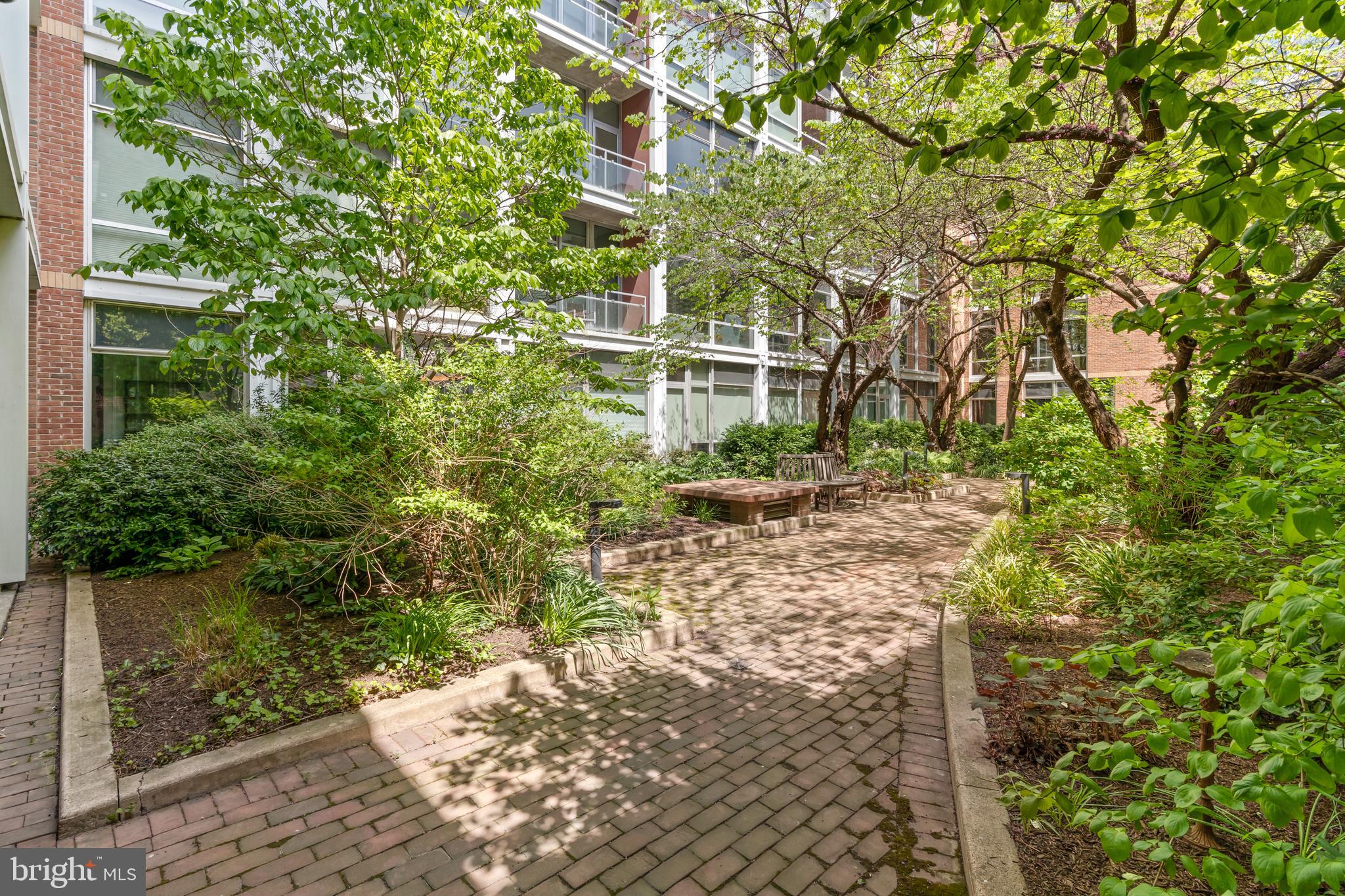 22 South Front Street, Unit 603 Philadelphia, PA 19106 - Photo 6 of 44