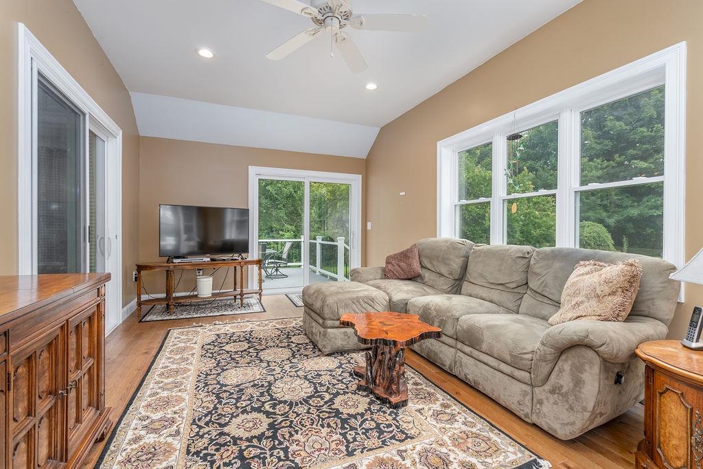 254 Province Road Strafford, NH 03884 - Photo 7 of 37 Gallery Image 7