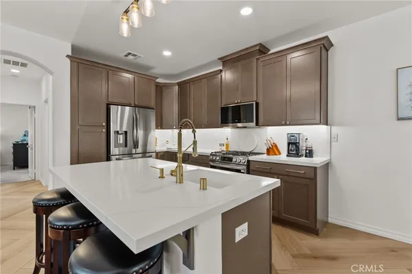 $575,000 | 25222 Lurie Court, Stevenson Ranch, CA 91381