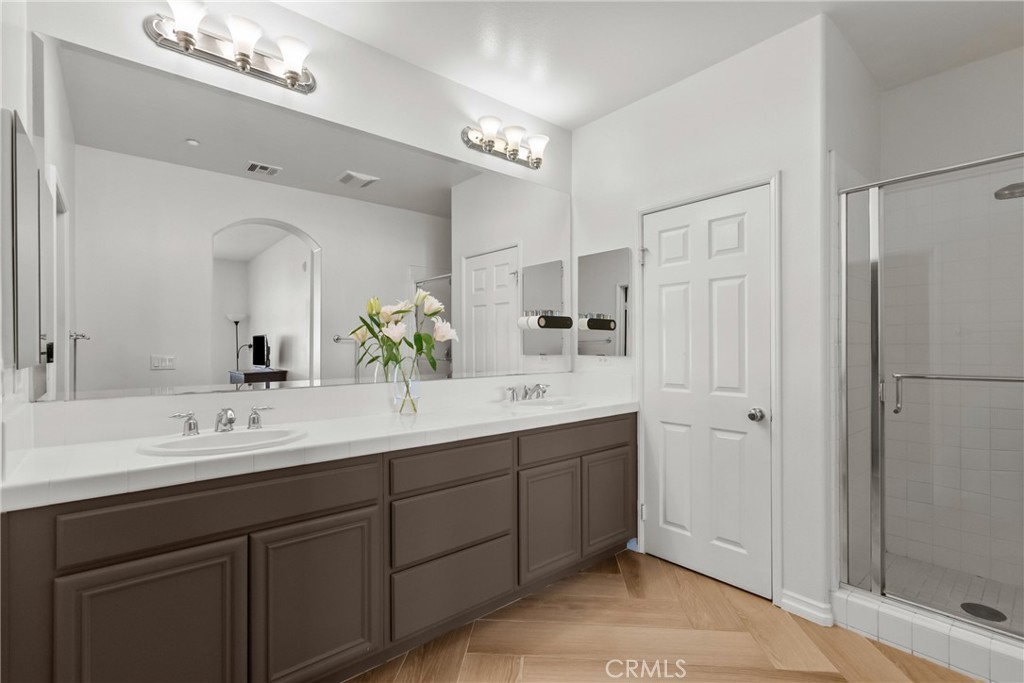 25222 Lurie Court Stevenson Ranch, CA 91381 - Photo 33 of 44