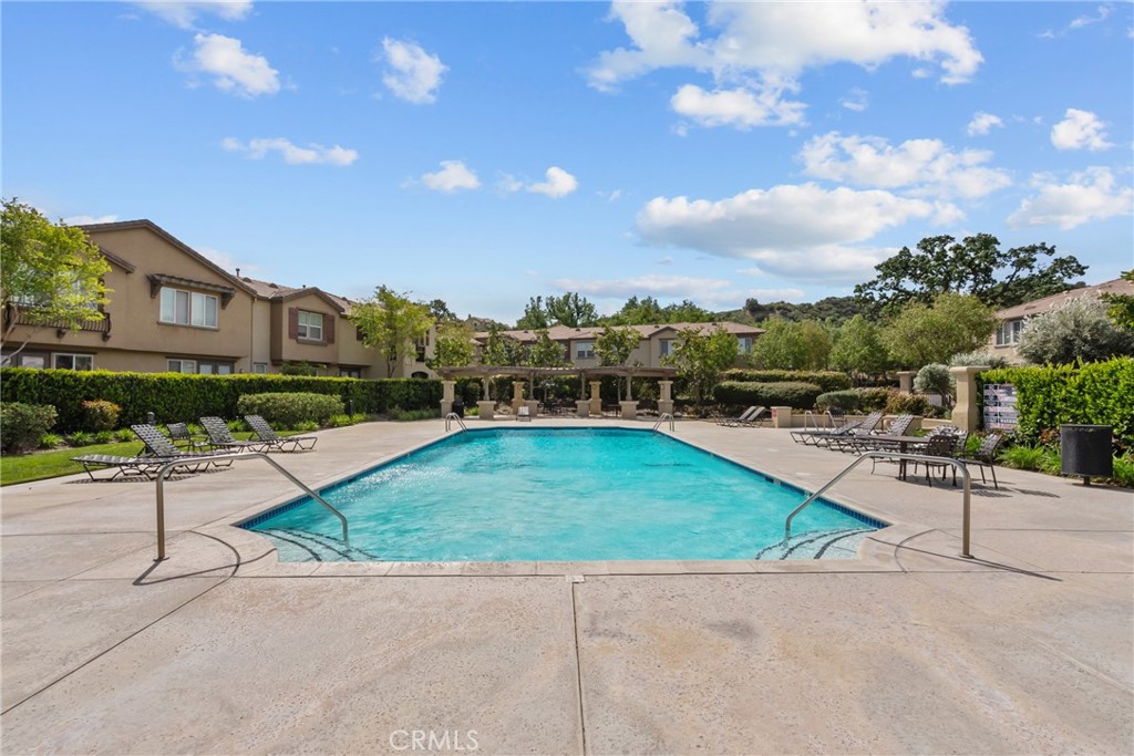 25222 Lurie Court Stevenson Ranch, CA 91381 - Photo 38 of 44