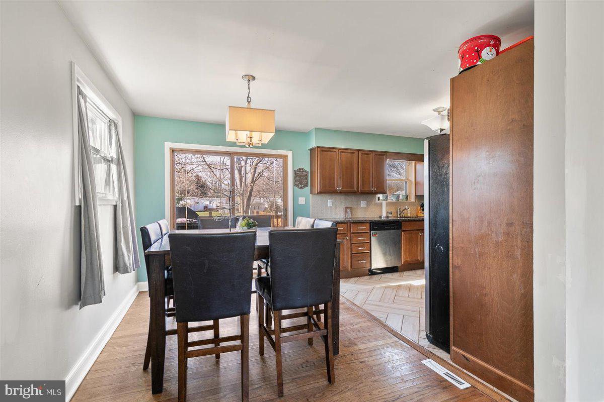 11 Silver Spring Road Mechanicsburg, PA 17050 - Photo 14 of 44 Gallery Image 14