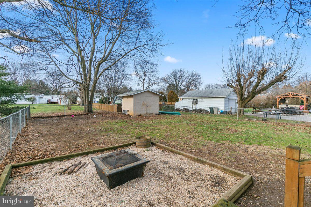 11 Silver Spring Road Mechanicsburg, PA 17050 - Photo 42 of 44 Gallery Image 42
