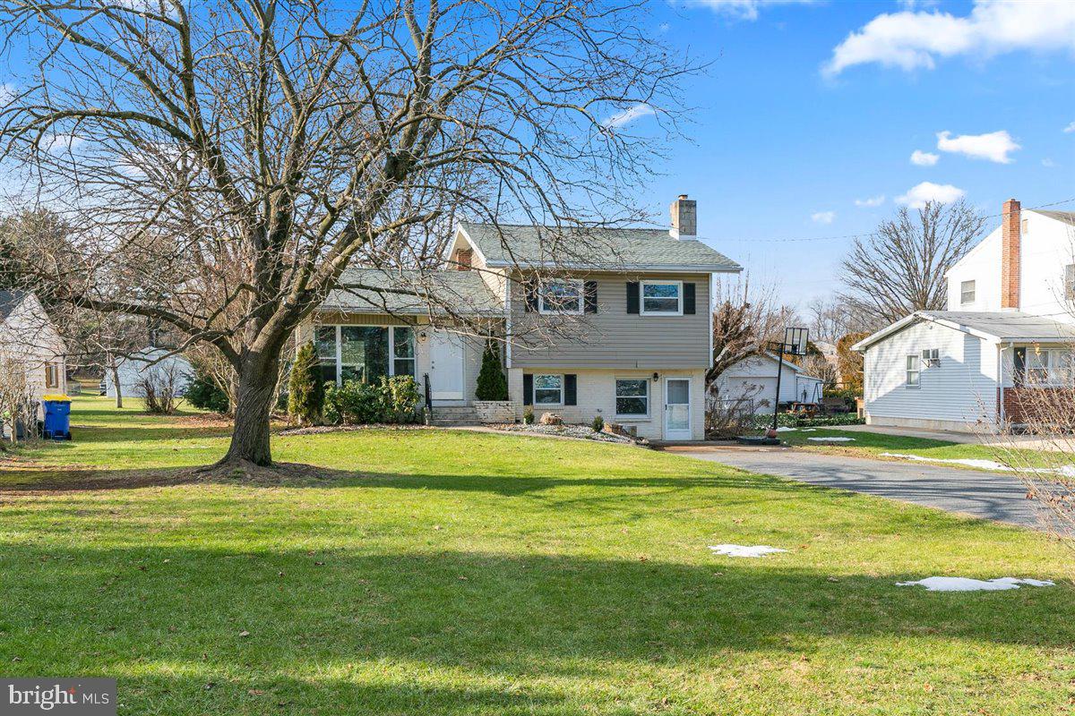 11 Silver Spring Road Mechanicsburg, PA 17050 - Photo 6 of 44 Gallery Image 6
