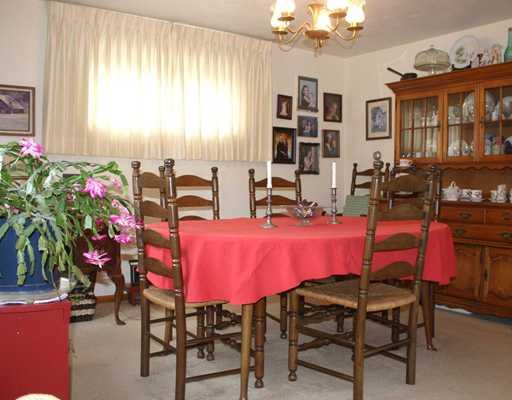 1234 Old Concord Road Monroeville, PA 15146 - Photo 7 of 18 Dining Room.