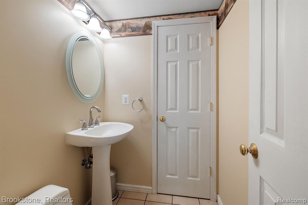 5250 Bishop Road Dryden, MI 48428 - Photo 57 of 65