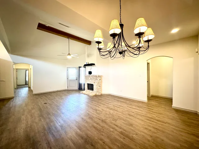 $1,925 | 7907 Avenue O, Lubbock, TX 79423