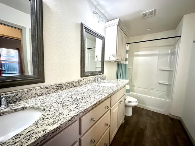 $1,925 | 7907 Avenue O, Lubbock, TX 79423