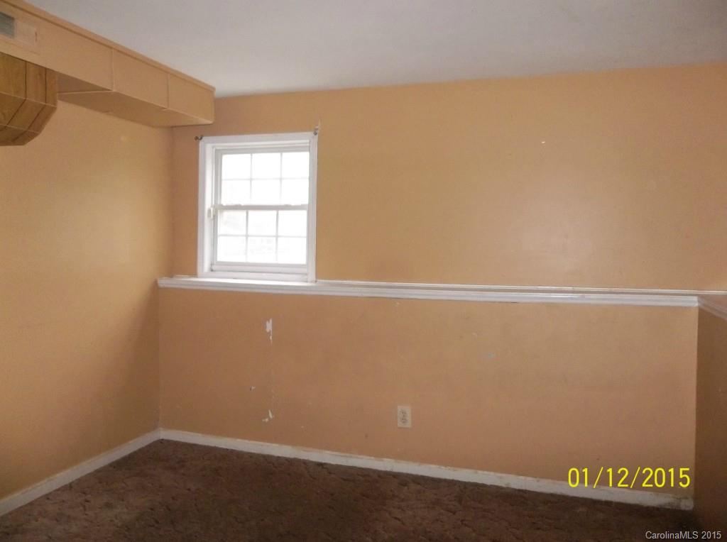 4726 Cheviot Road Charlotte, NC 28269 - Photo 10 of 13