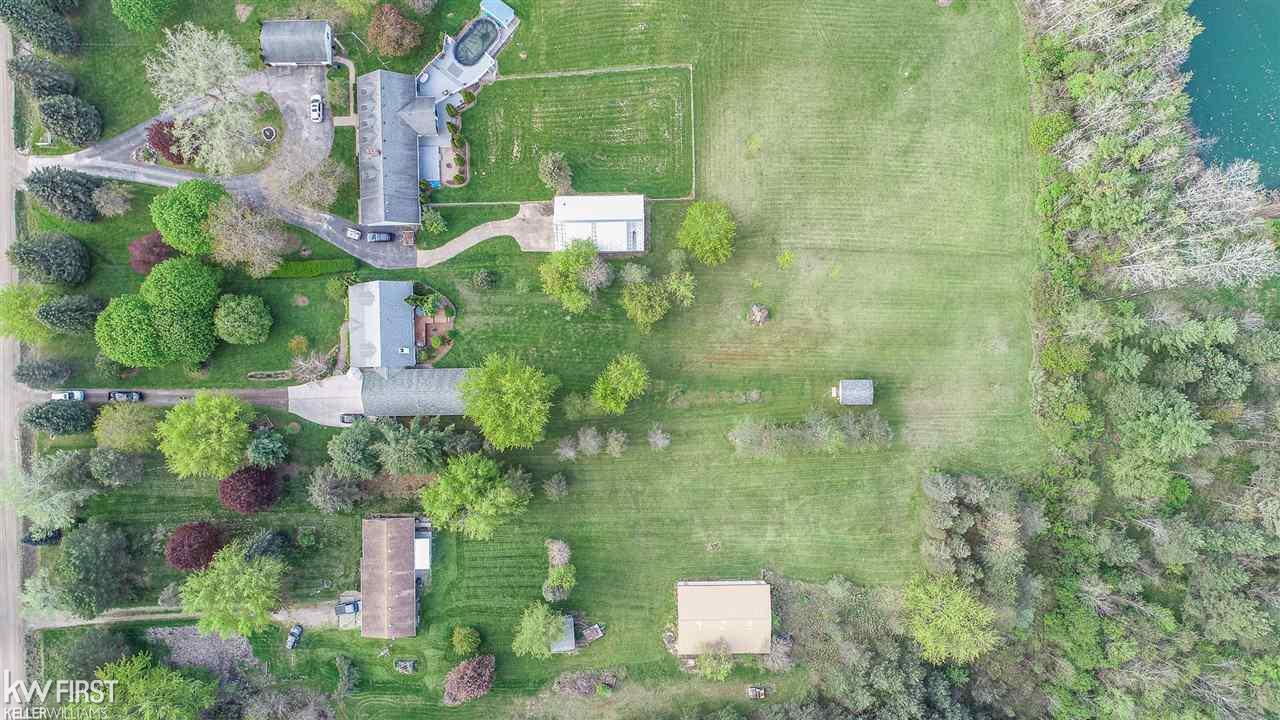 5430 North Gale Road Davison, MI 48423 - Photo 8 of 48 50042626-9.JPG