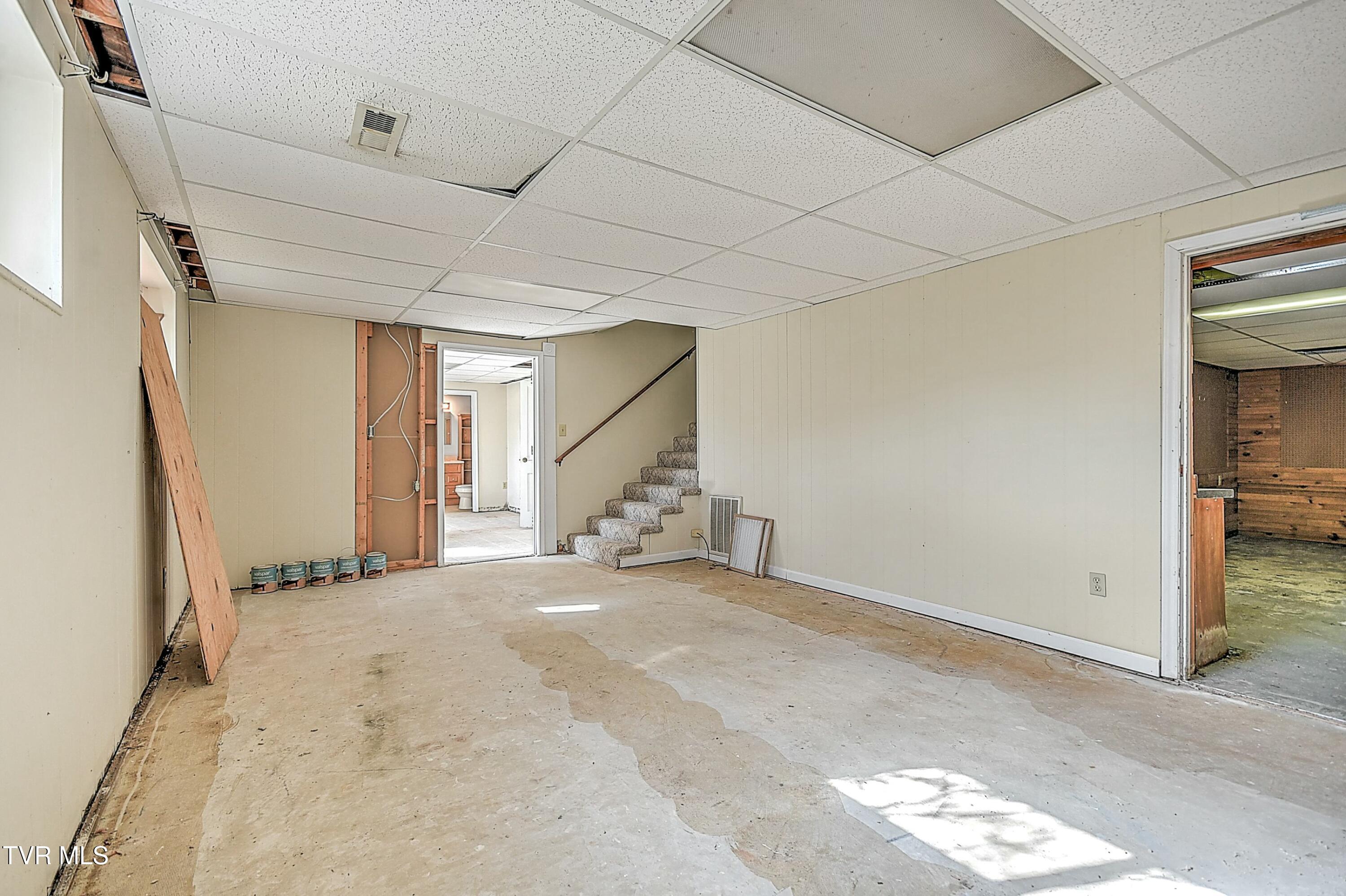 208 Earlway Road Bristol, TN 37620 - Photo 30 of 60 tempImage7tWEDl