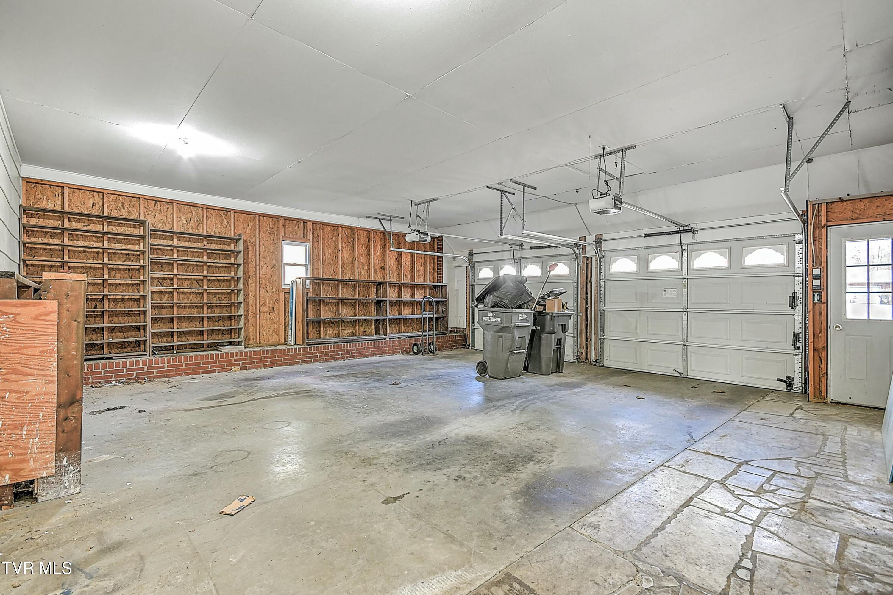 208 Earlway Road Bristol, TN 37620 - Photo 45 of 60 tempImageZIgiAe