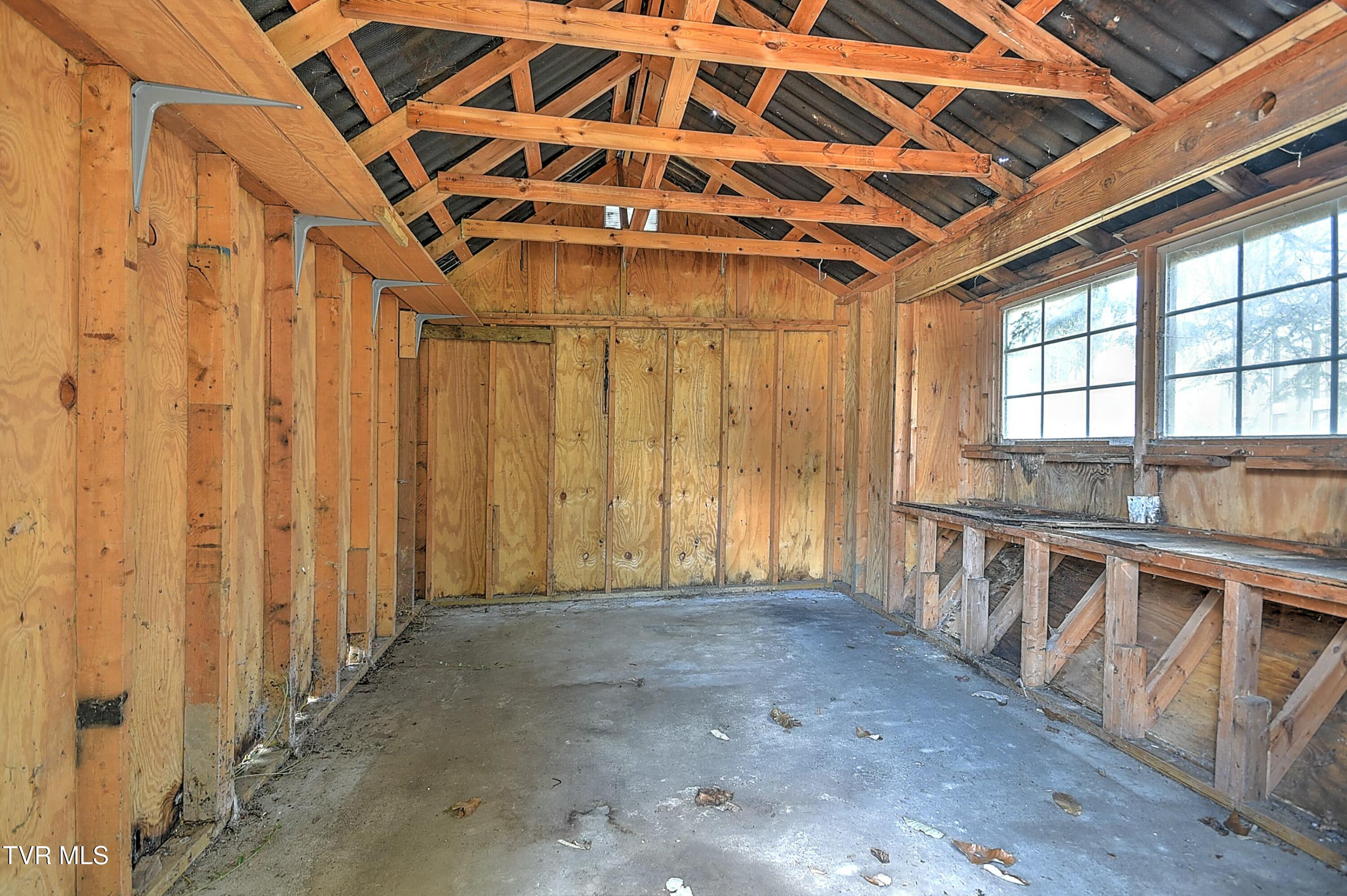 208 Earlway Road Bristol, TN 37620 - Photo 51 of 60 tempImagehrz5eO