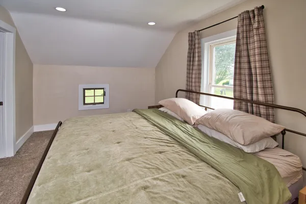 $209,900 | 8974 Highway 140, Berrien Center, MI 49102