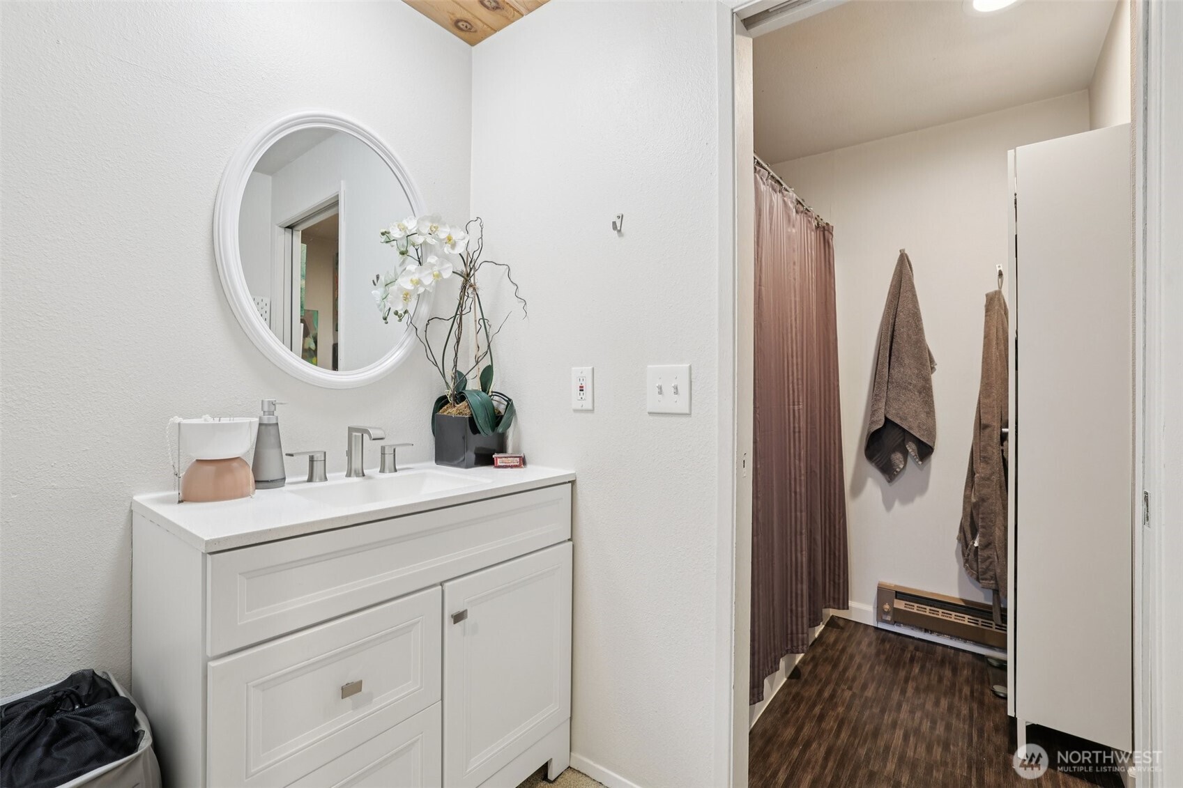 629 Cedar Avenue South, Unit A202 Renton, WA 98057 - Photo 19 of 29