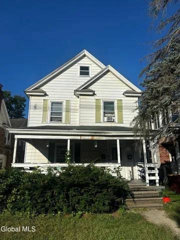 $250,000 | 160 Bay Street, Glens Falls, NY 12801