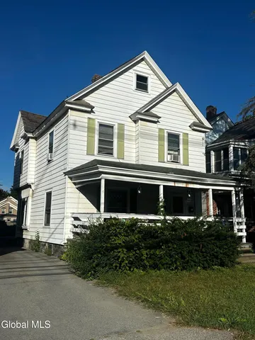 $250,000 | 160 Bay Street, Glens Falls, NY 12801