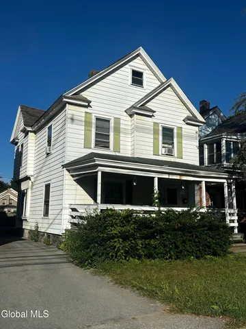 $250,000 | 160 Bay Street, Glens Falls, NY 12801