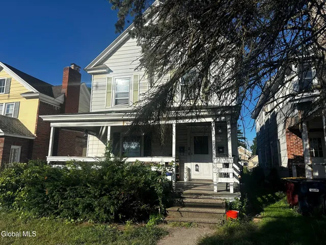 $250,000 | 160 Bay Street, Glens Falls, NY 12801