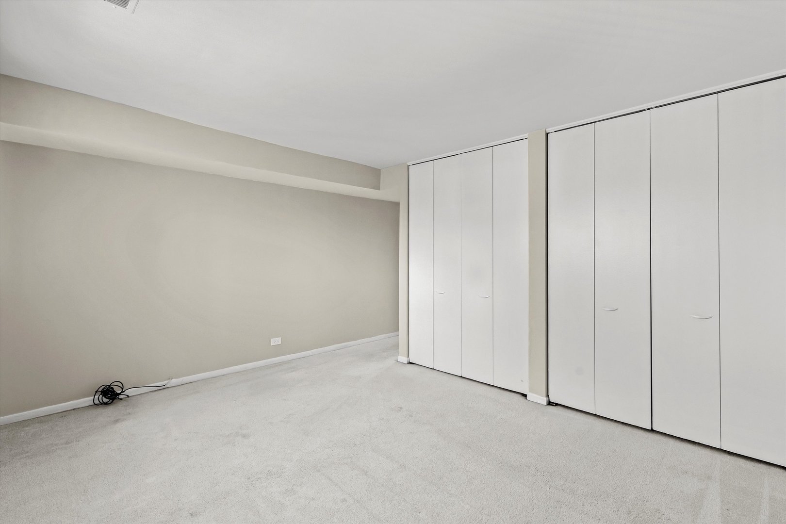 10124 Peach Parkway, Unit 208 Skokie, IL 60076 - Photo 20 of 38