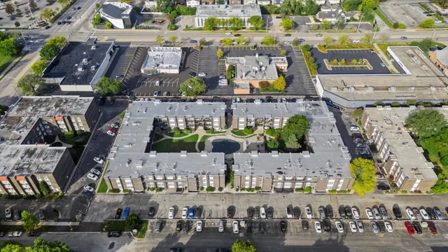 $217,000 | 10124 Peach Parkway, Unit 208, Skokie, IL 60076