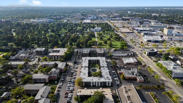 $217,000 | 10124 Peach Parkway, Unit 208, Skokie, IL 60076