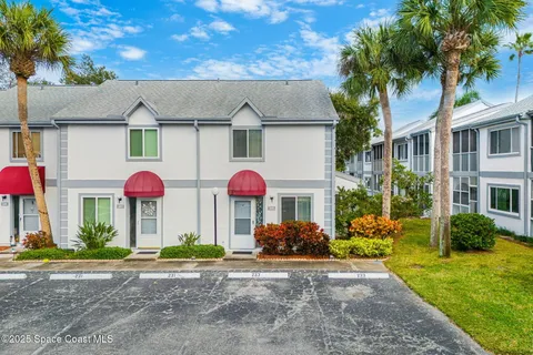 $299,900 | 233 Seaport Boulevard, Unit T76, Cape Canaveral, FL 32920