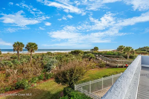 $299,900 | 233 Seaport Boulevard, Unit T76, Cape Canaveral, FL 32920