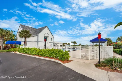 $299,900 | 233 Seaport Boulevard, Unit T76, Cape Canaveral, FL 32920