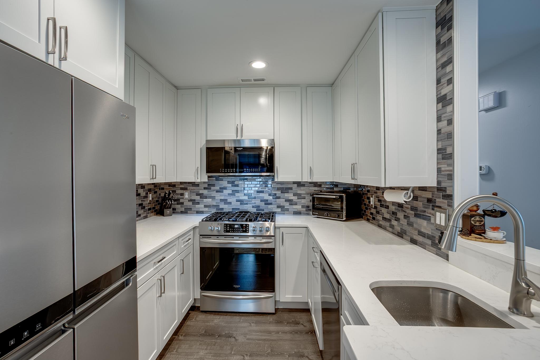 302 Quail Road Marlton, NJ 08053 - Photo 4 of 29 Chefs Kiss Kitchen!