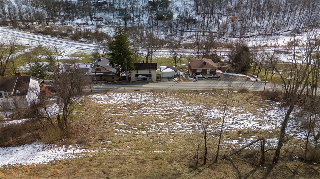 857 Venetia Road Venetia, PA 15367 - Photo 2 of 8