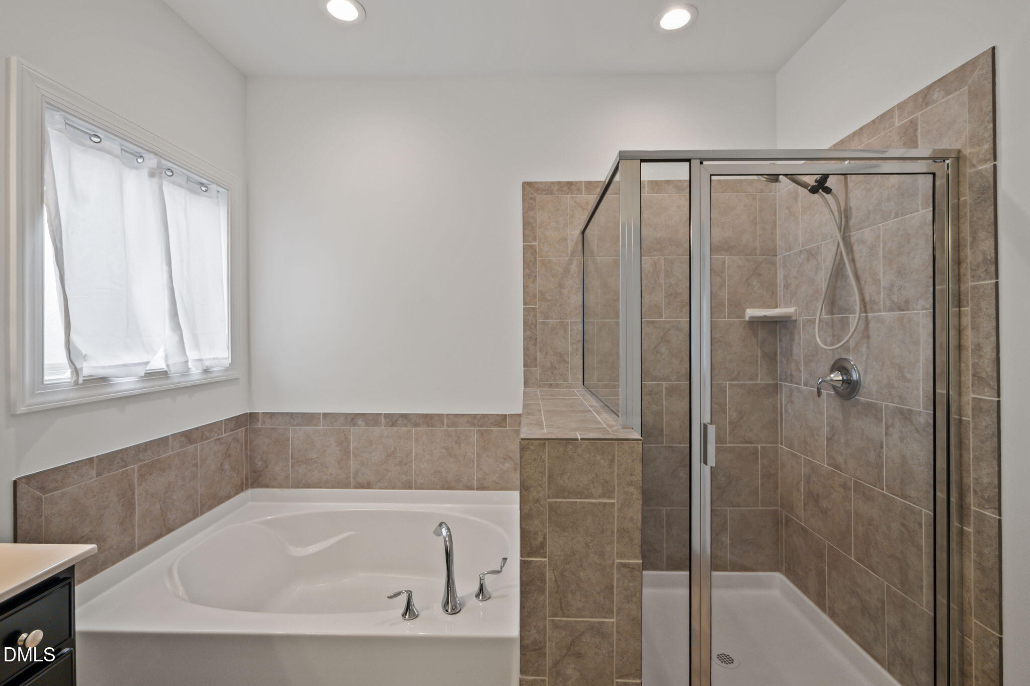 1251 Magic Hollow Road Durham, NC 27713 - Photo 25 of 42 55-web-or-mls-P1122169