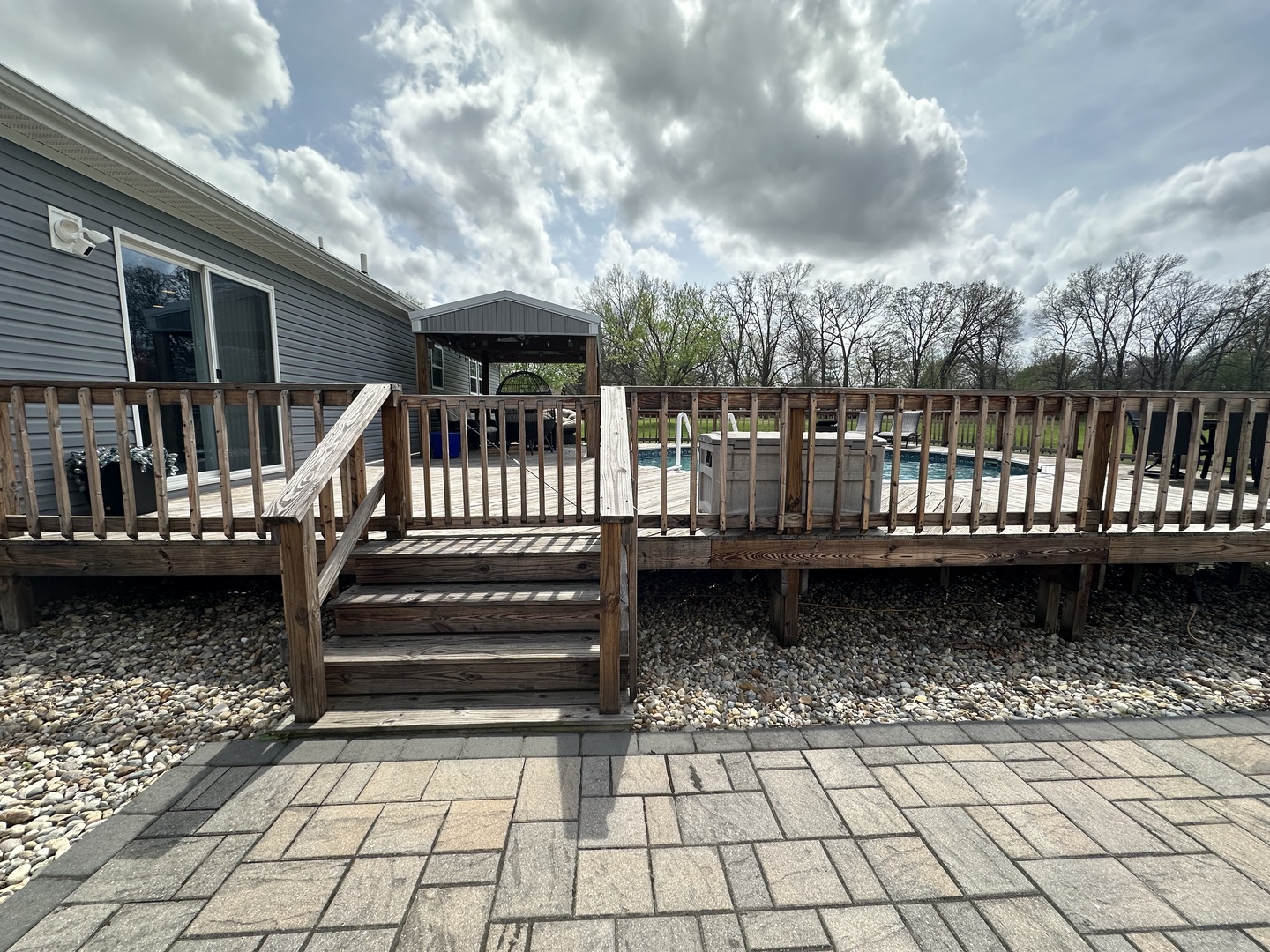 513 North 10th Street Benton, IL 62812 - Photo 22 of 75 a view of a yard with wooden deck and furniture