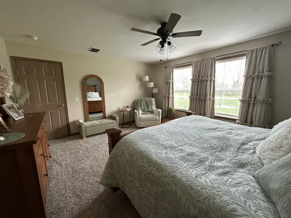 $345,000 | 513 North 10th Street, Benton, IL 62812