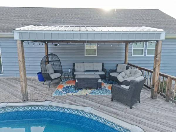 $345,000 | 513 North 10th Street, Benton, IL 62812