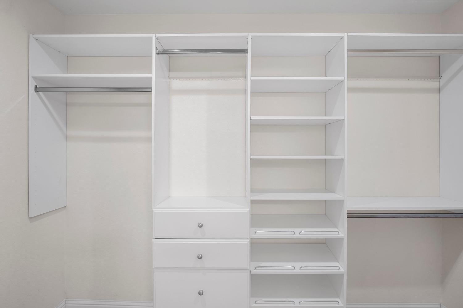 17164 Keyes Road Snelling, CA 95369 - Photo 16 of 51 a view of walk in closet with empty racks