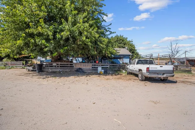 a view of house with outdoor space