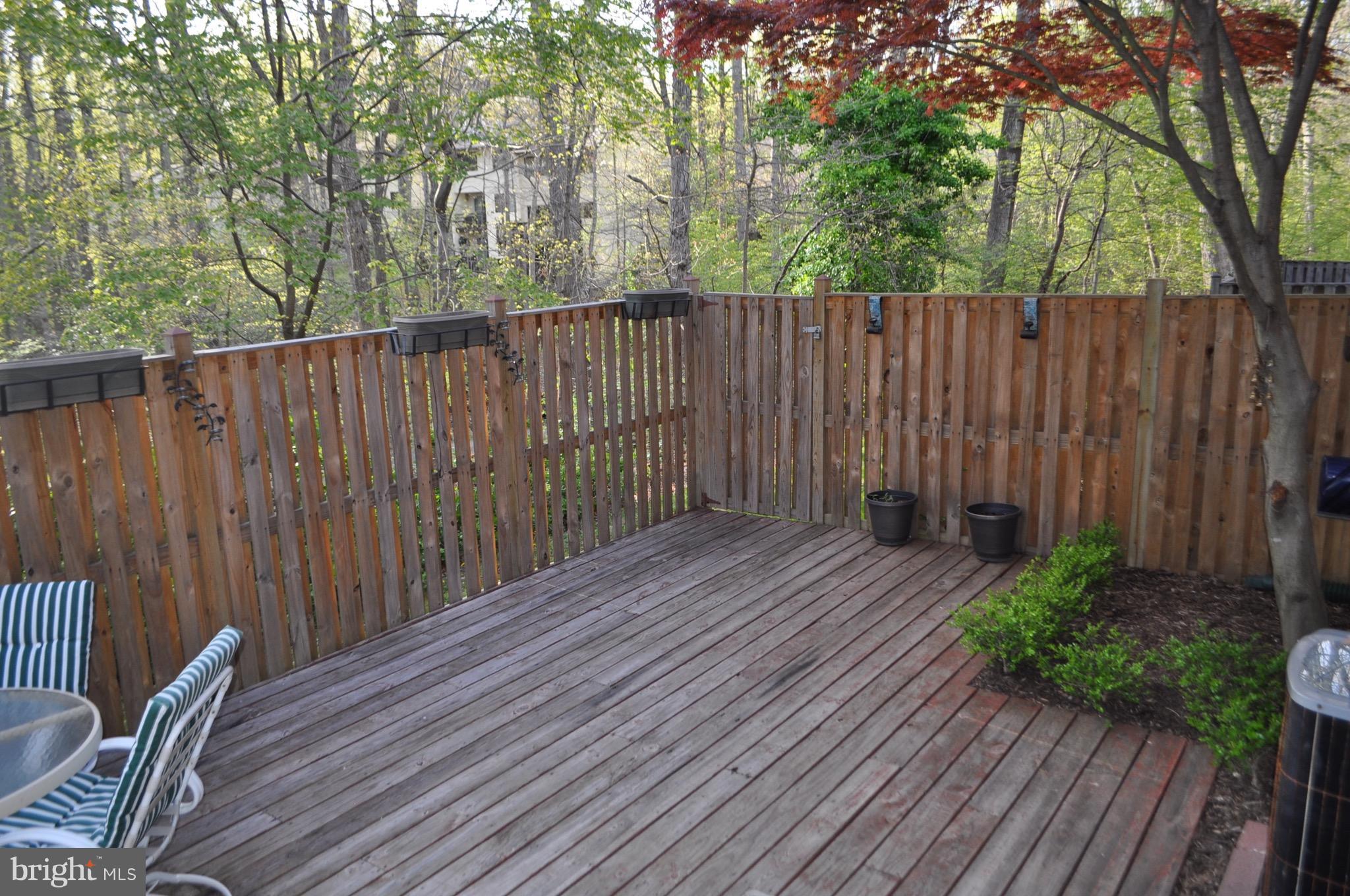 2278 Gunsmith Square Reston, VA 20191 - Photo 22 of 28 Wood Patio and Fence