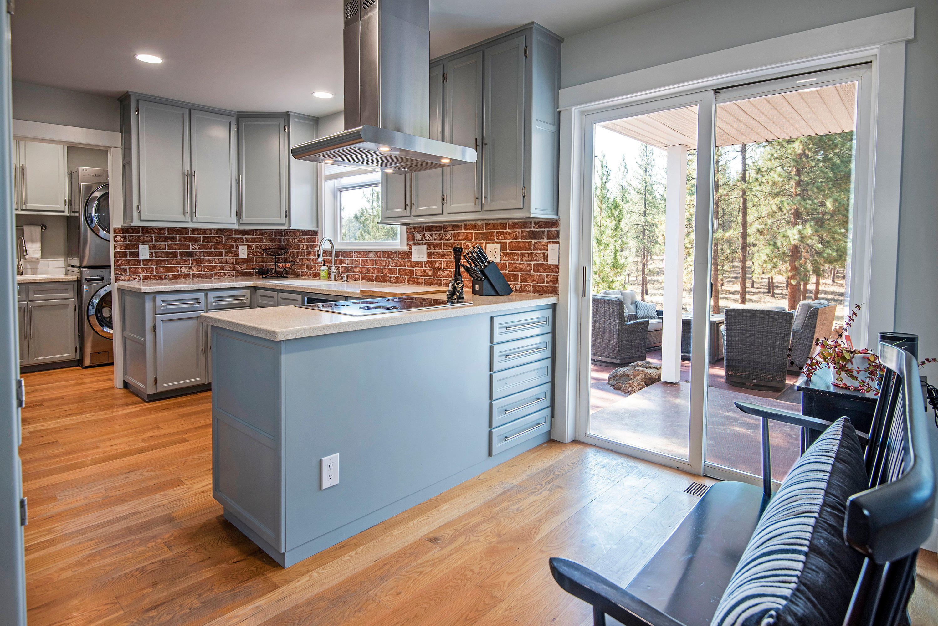 17090 Wilt Road Sisters, OR 97759 - Photo 5 of 41 5