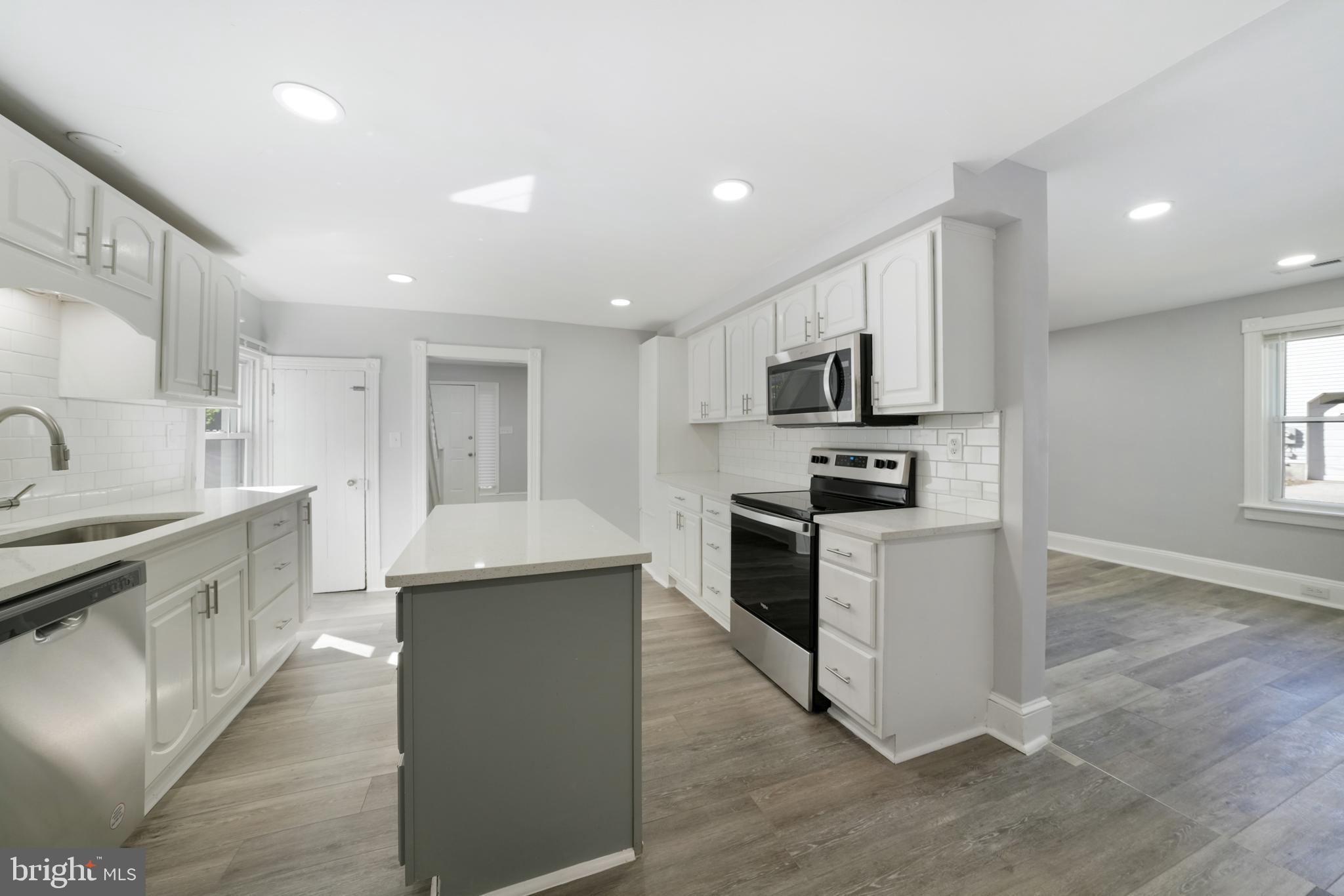 704 Old Baltimore Road Westminster, MD 21157 - Photo 4 of 36 Kitchen