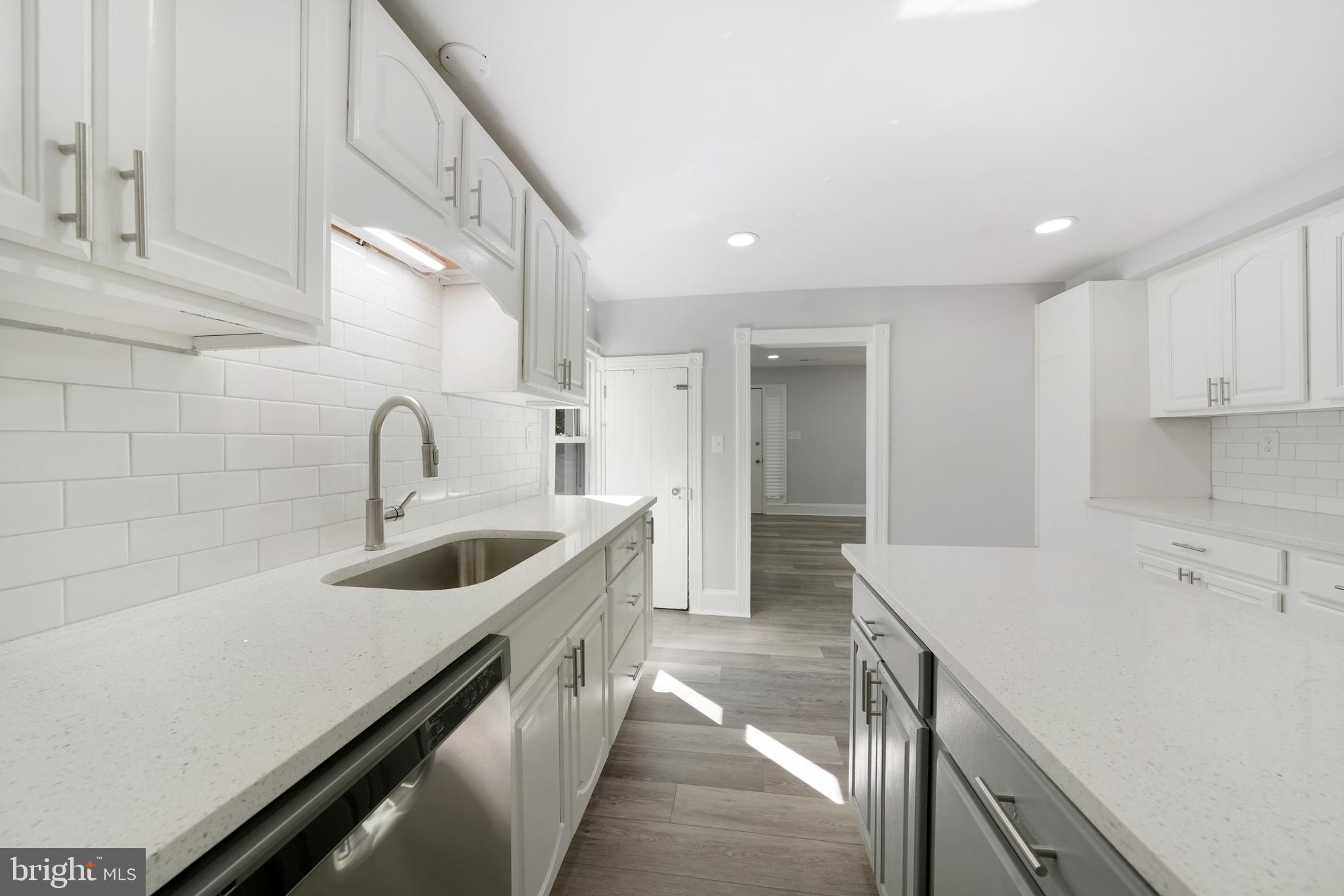 704 Old Baltimore Road Westminster, MD 21157 - Photo 7 of 36 Kitchen