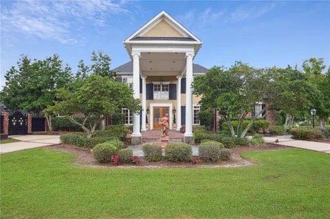 $999,999 | 403 Ormond Boulevard, Destrehan, LA 70047
