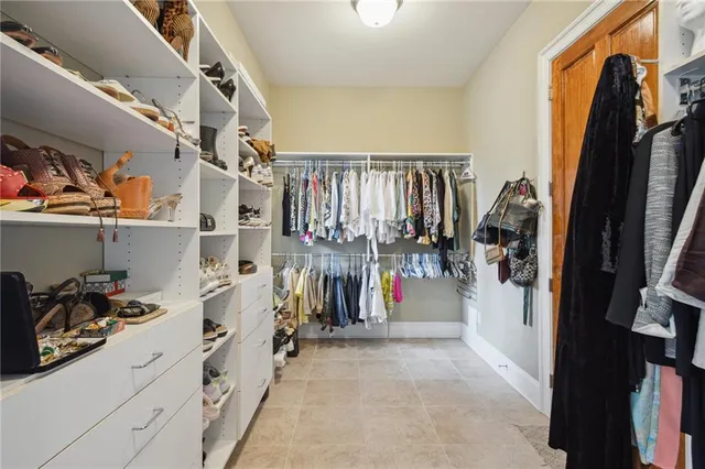 $999,999 | 403 Ormond Boulevard, Destrehan, LA 70047