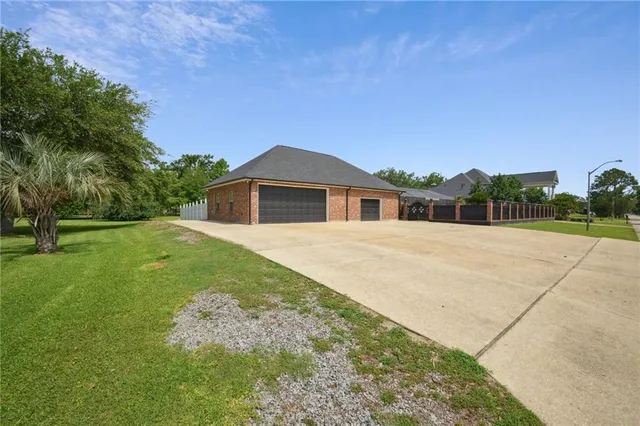 $999,999 | 403 Ormond Boulevard, Destrehan, LA 70047