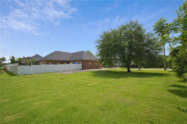 $999,999 | 403 Ormond Boulevard, Destrehan, LA 70047