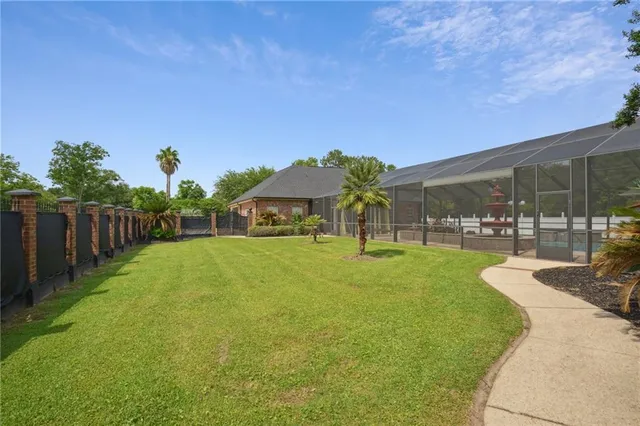 $999,999 | 403 Ormond Boulevard, Destrehan, LA 70047