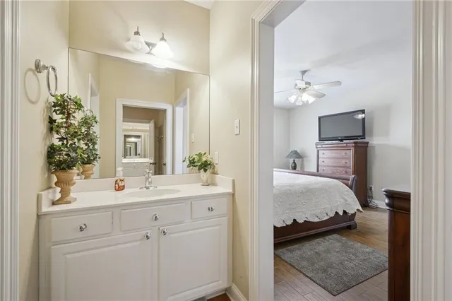 $999,999 | 403 Ormond Boulevard, Destrehan, LA 70047