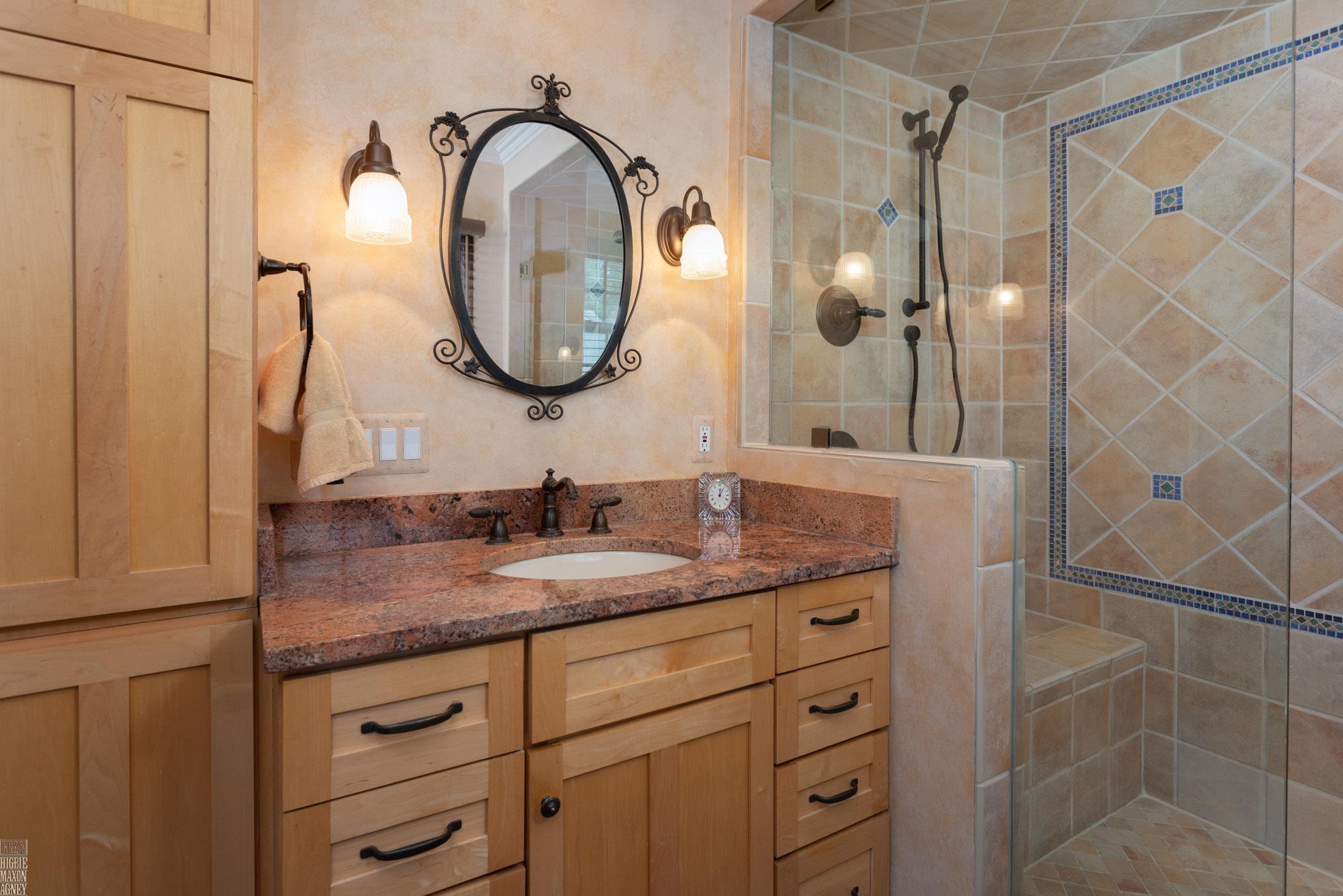 859 Westchester Road Grosse Pointe, MI 48230 - Photo 22 of 48 50088958-21.JPG